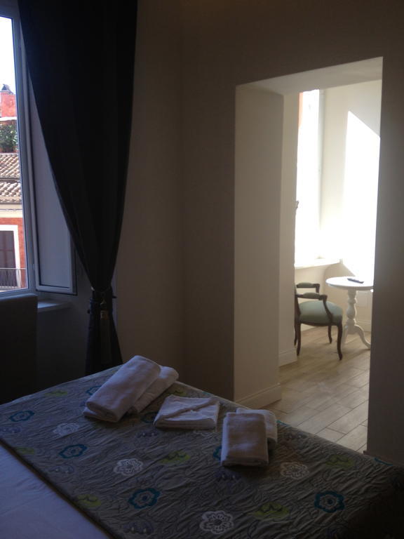 Cavour Forum Suites Rom Værelse billede